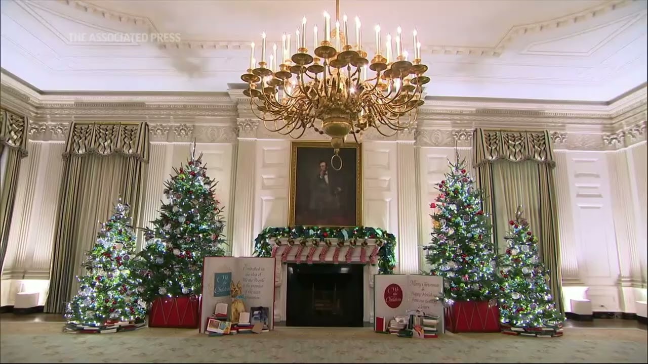 White House unveils holiday decorations - YouTube