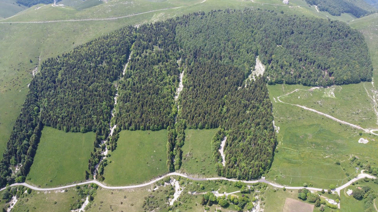 Monte Cesen e alcune delle sue Malghe....
