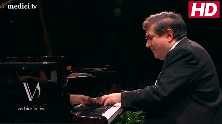Joshua Weilerstein with Sergei Babayan - Mozart: P...