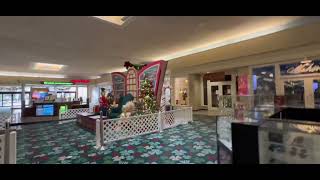 A view of Kahala Mall’s Christmas Decorations