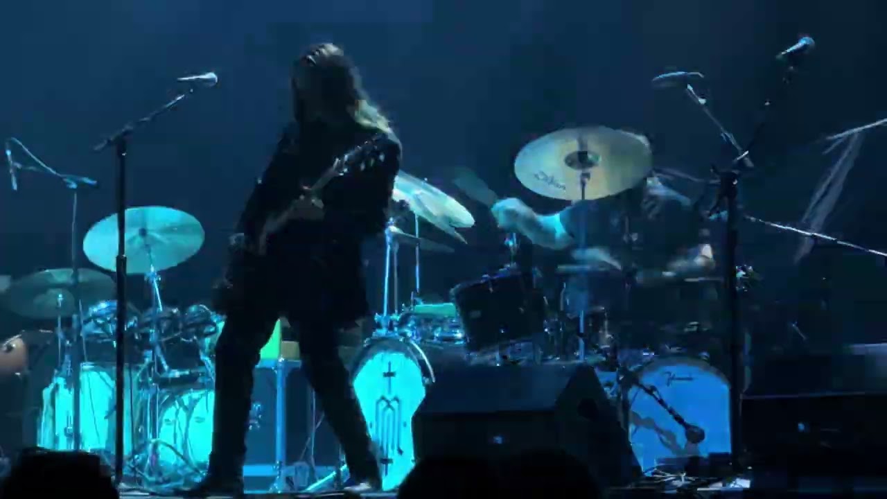 Mirador ‘Skyway Drifter’ at Fiserv Forum in Milwaukee, WI USA - 5.21.24