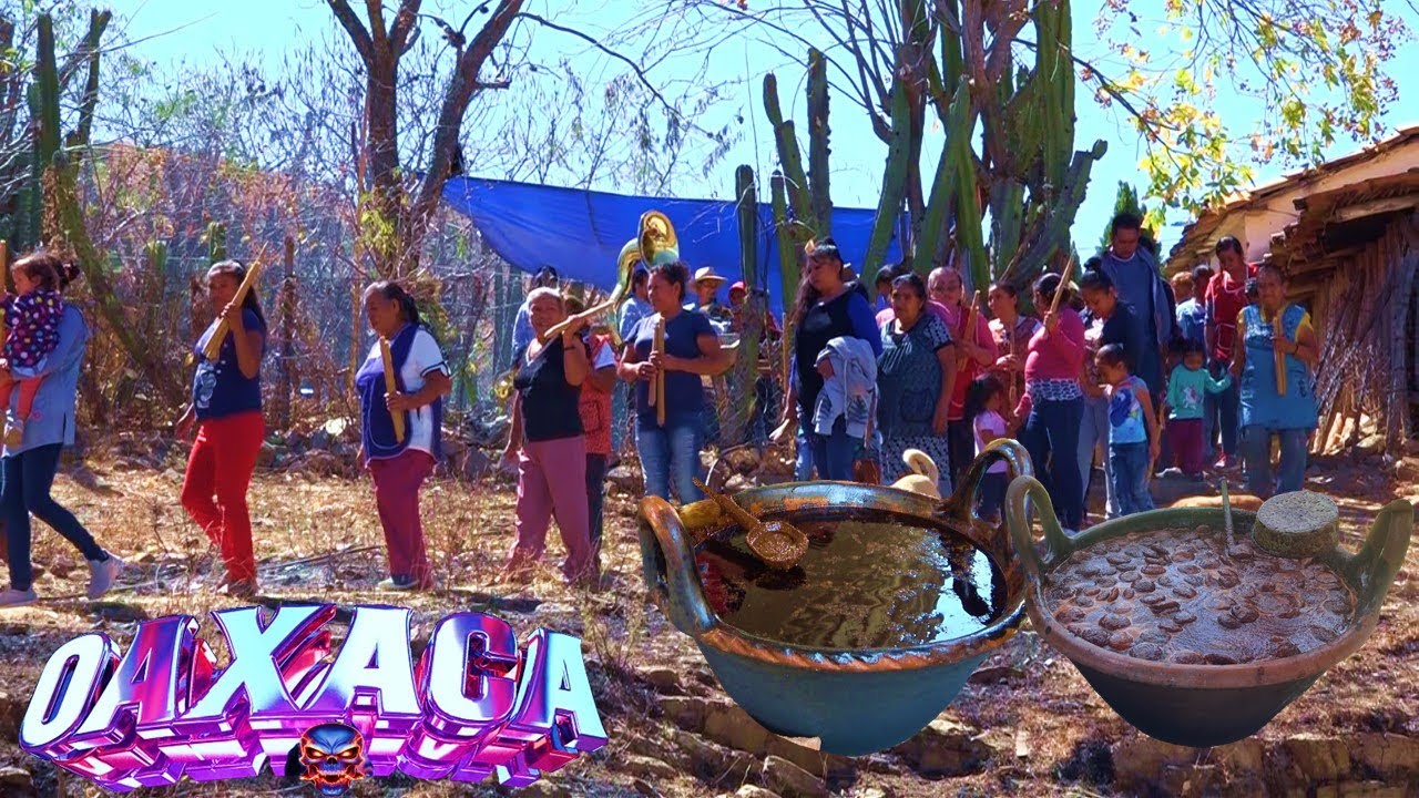 COMIDA en la Fiesta de un Pueblo Trabajador