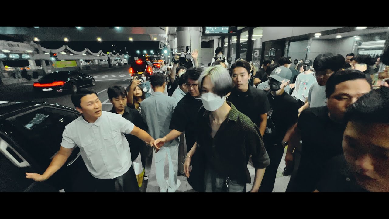 엔하이픈 니키(#NIKI #ニキ #西村力) , 카리스마 넘치는 멋짐 (Arrival gimpo Airport (金浦空港 入国))