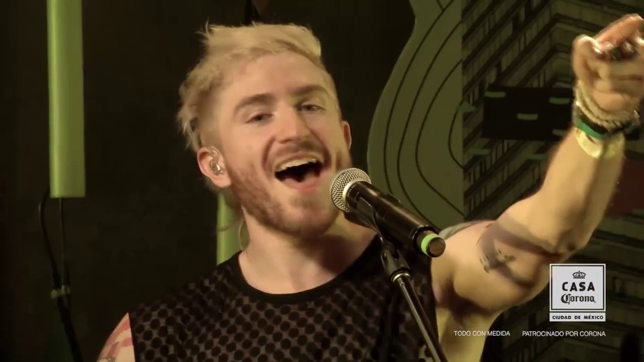 WALK THE MOON - Anna Sun. México 2016. - YouTube
