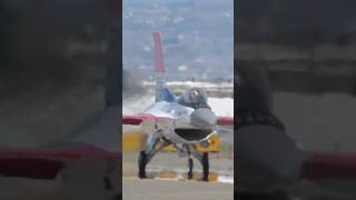 Epic Look at the F-16 Viper Demo After a Thrilling Performance #subscribe #military #aviation 🔥