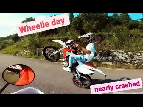 Extreme wheelie fun ride hope you guys like this video