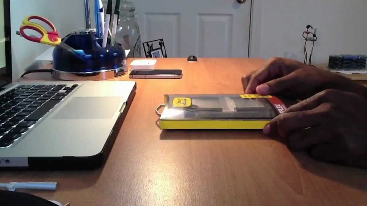 Unboxing Otterbox Reflex Clear Case for iPhone 4 / 4s (Review)