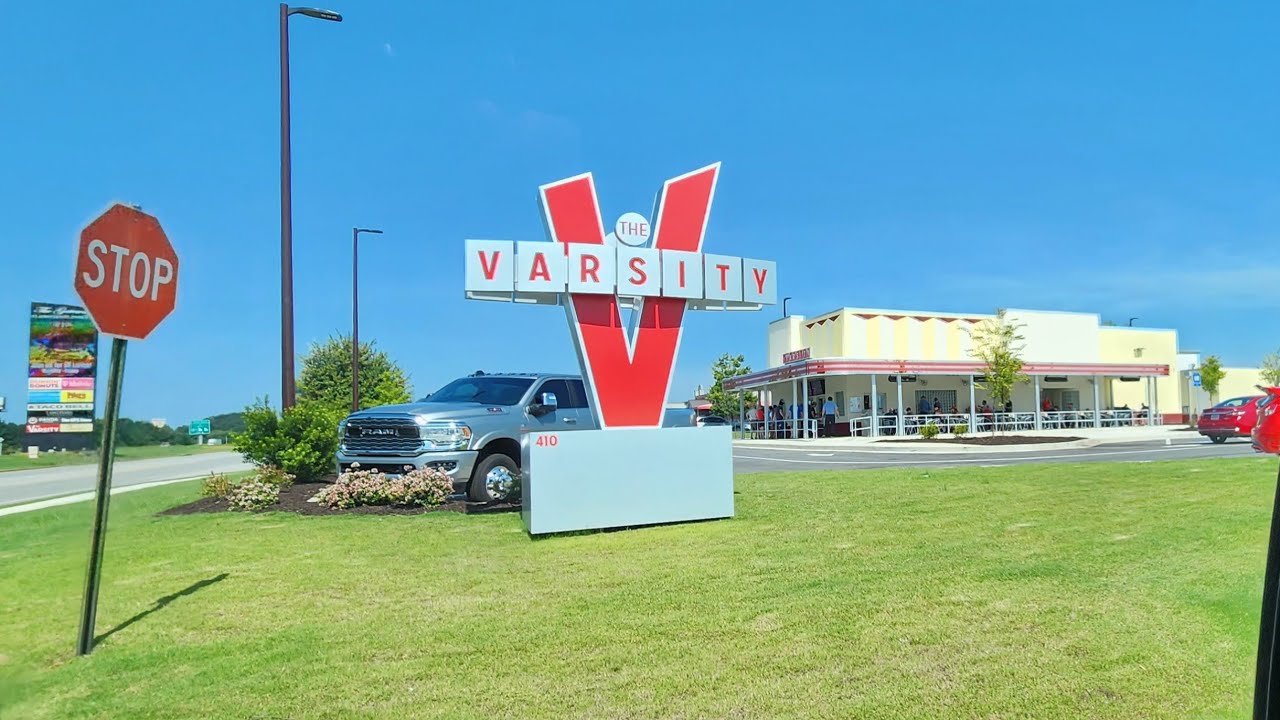 The Varsity in Winder Bethlehem Ga Is Finally Open Varsity YouTube