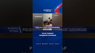 Download Lagu Kasus Pramugari Gadungan, Perempuan Pakai Atribut Maskapai #shorts MP3