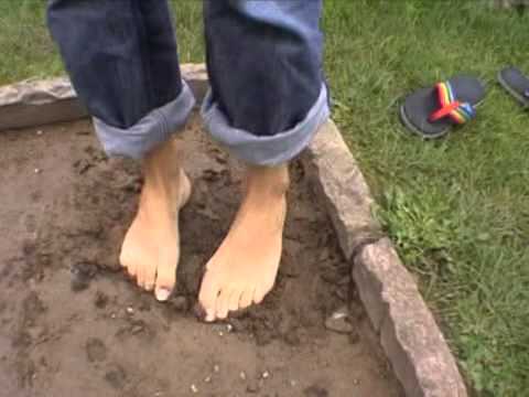 Lisa Dirty Feet Toes Soles