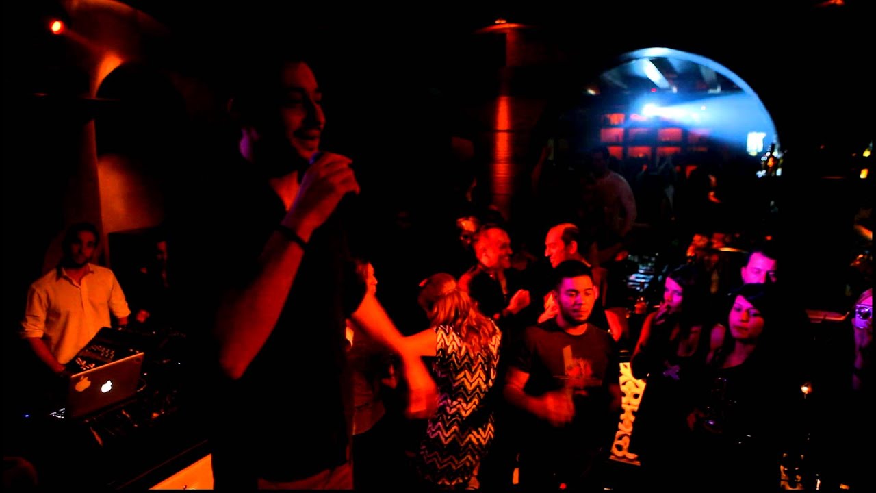 Lampsi mySundays Live Panos Kalidis Divine 18112012 YouTube