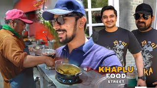 UNBELIEVABLE FOOD STREET IN KHAPLU - Tufan Mein Safar, Skardu Pakistan