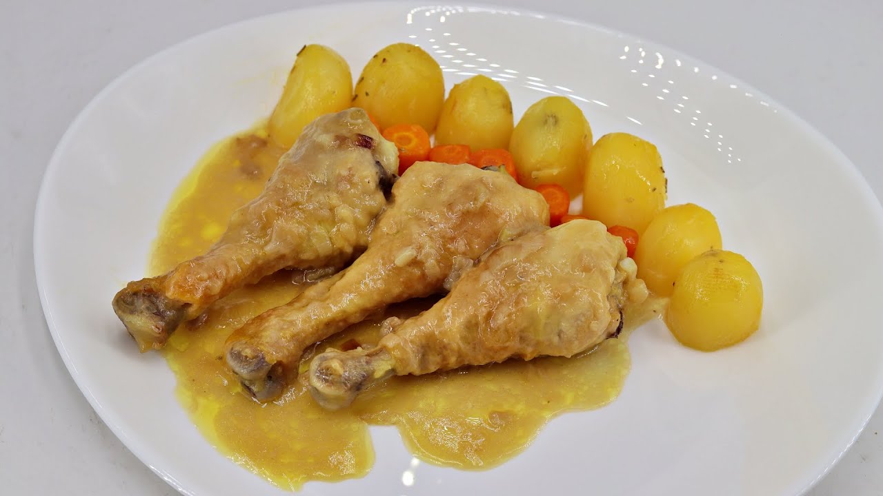 Pollo con salsa de chalotas y guarnición