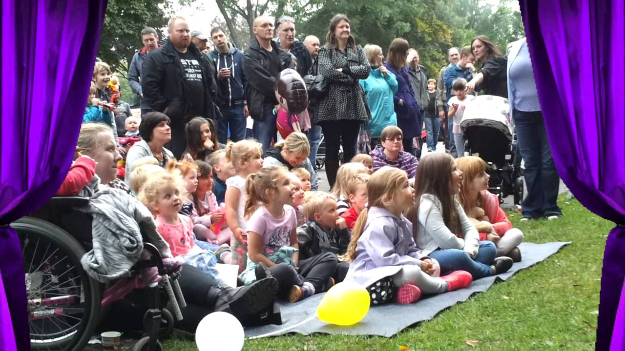 Puppetrix Puppetrix! Magic, Puppets, Punch & Judy Show in Brisbane! - YouTube