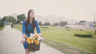 Flowers and french bread in a basket ...
