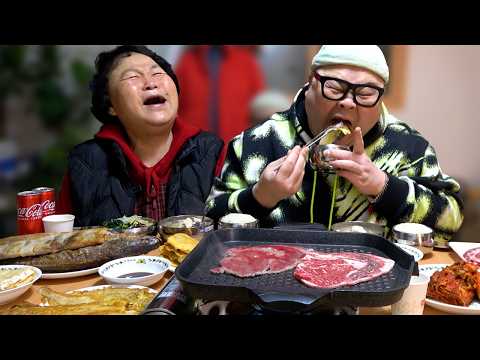 소고기에 엄마밥상 최고│Grilled <strong>beef</strong> <strong>and</strong> a Korean-style meal Mukbang Eatingshow