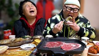 Download Lagu 노총각 아저씨와 엄마의 단란한 밥상! 소고기에 엄마밥상 최고│Grilled beef and a Korean-style meal Mukbang Eatingshow MP3