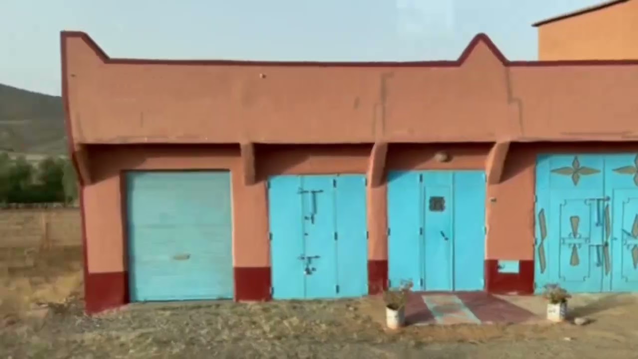 جولة ممتعة من امانوز الى ادوكنظيف في تافراوت Tafraout Morocco