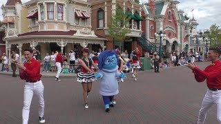 Tuesday Guest StarJoy & Sadness Disneyland Paris 2019