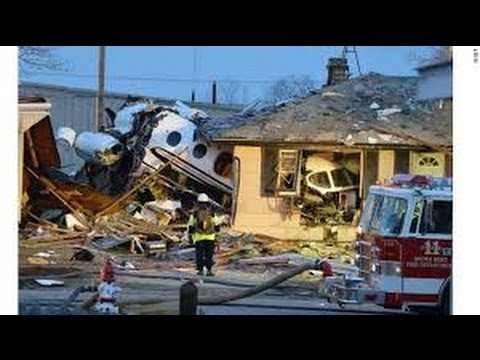 Aircraft in Indiana - Plane Crashes into House - 2 People Killed ...