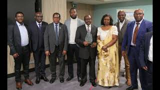 Paul RUSESABAGINA yifatanyije n'Abanyarwanda kwishimira igihembo aherutse guhabwa.