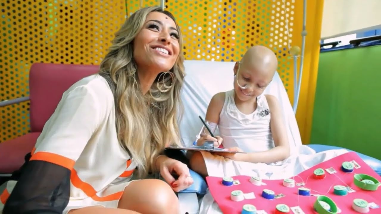 Hello Kitty 40th Anniversary - Evento GRAACC - Primeiro Abraço | Sanrio Brasil