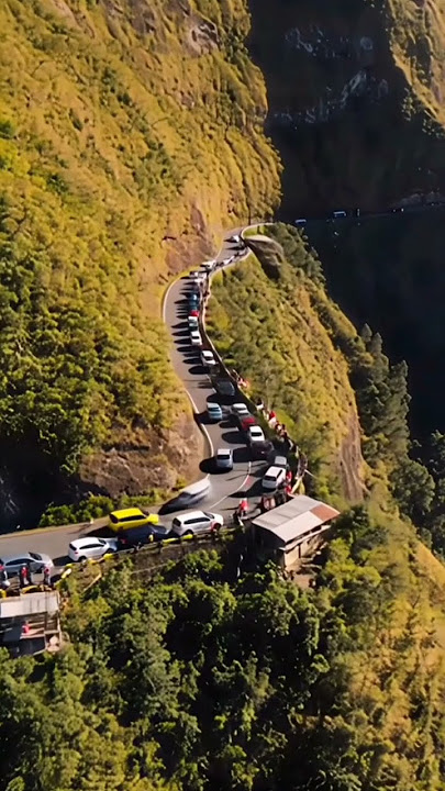 Horrifying! The moment the food stall on the edge of the cliff collapsed #trendingshorts #shortsv...