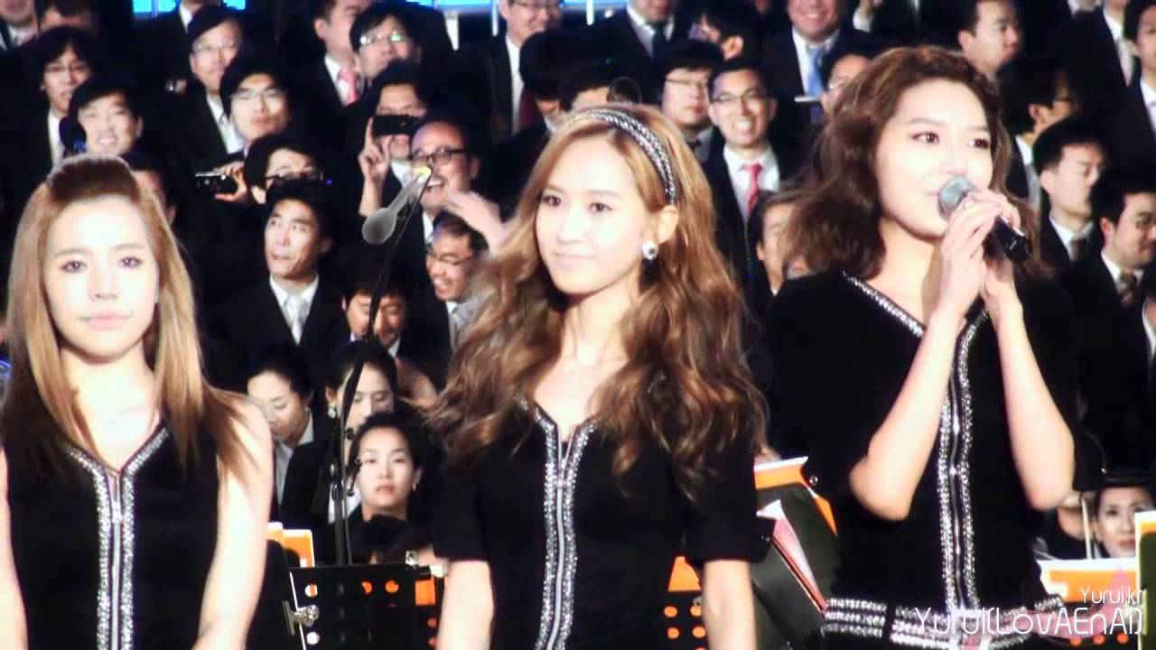 [Fancam] SNSD :: Highlight (Yuri) - 110514 2018 Pyeongchang Winter Olympics Bid National Choir