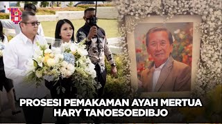 Penuh haru, keluarga besar Hary Tanoe Soedibjo iringi pemakaman Judi Hartono Tanaja | TRENDING