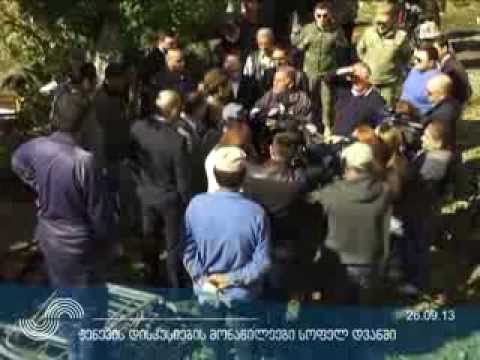 ჟენევის დისკუსიების მონაწილეები სოფელ დვანში