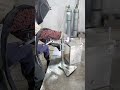 この溶接工具を使えば作業が大幅に楽になり、腕の疲れも気にならなくなります。製品名:Strong Hand Tools - Articulated Arm Rest(ARA18)