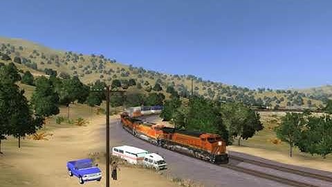 TS12: BNSF intermodal shows off at Tehachapi Loop