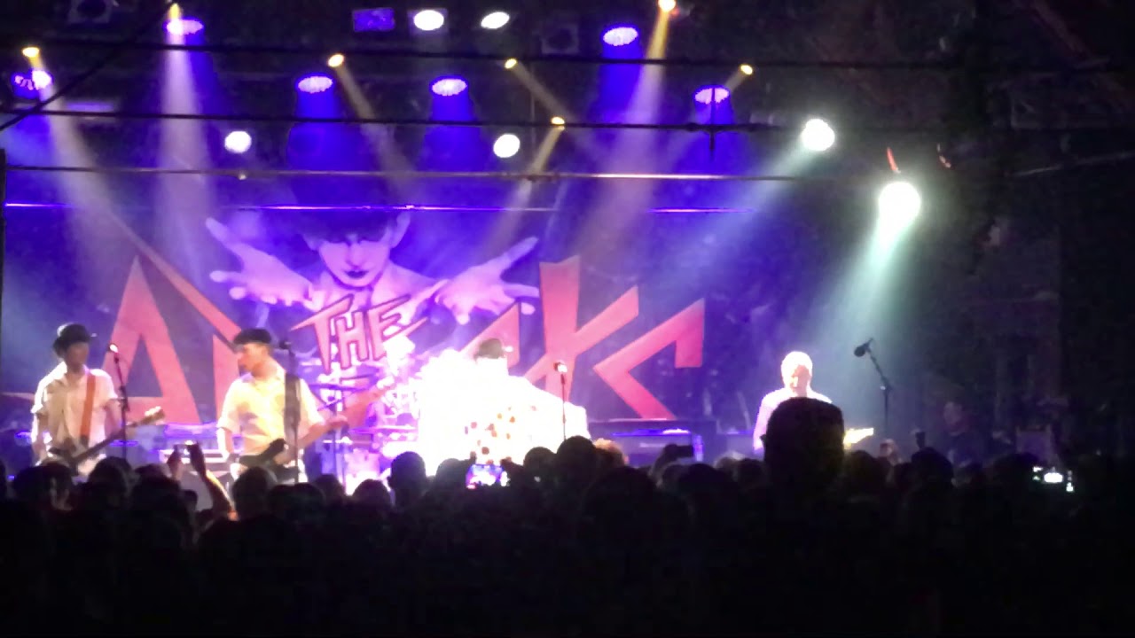 The Adicts - Let's Go // 19.10.2018 Bern, Dachstock