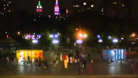 Uniqlo Shipping Container Pop-up Store