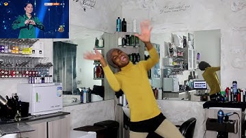 Jessie J - Flashlight + Earth Song (Singer 2018) |REACTION|