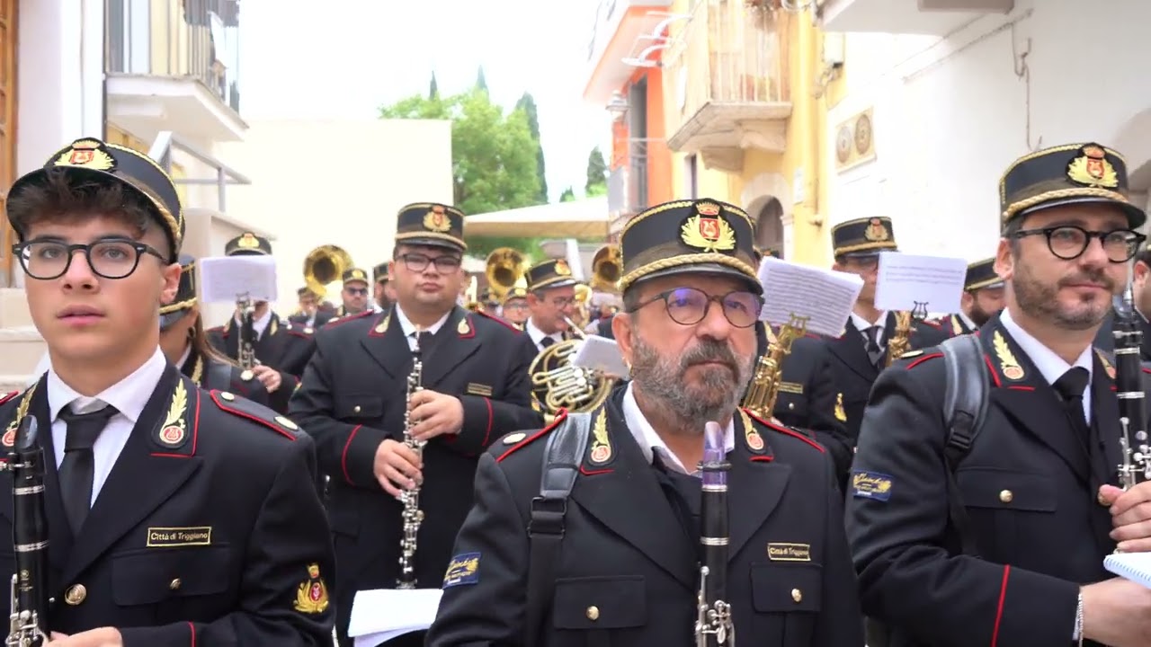 Banda di Triggiano - Marcia Maria - Festa di San Trifone ad Adelfia 11/11/2024