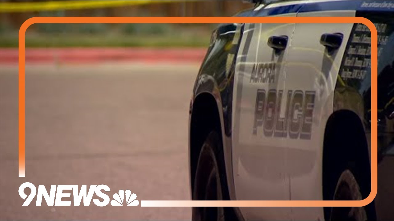 LIVE: Aurora Police give update on Thanksgiving Day shooting - YouTube