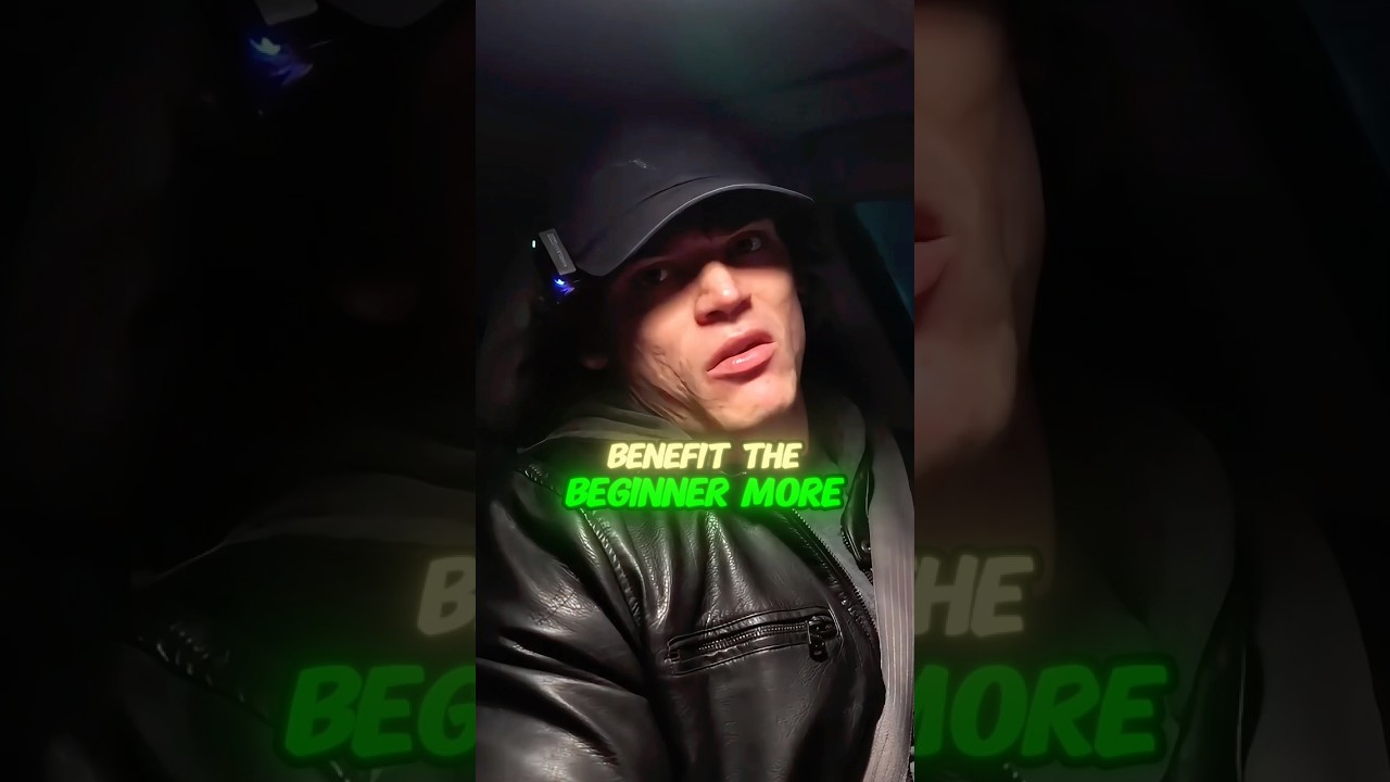 Сэм Сулек о том, как не стоит слишком увлекаться тренировкой рук 💪 