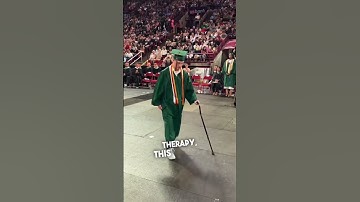 He did the impossible at his graduation 👏