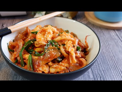 super-easy-korean-spicy-seafood-stir-fry-韩式香炒海鲜-(gochujang-squid-&-prawns)-calamari-&-shrimp-recipe