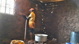 Building a mud house// African village life