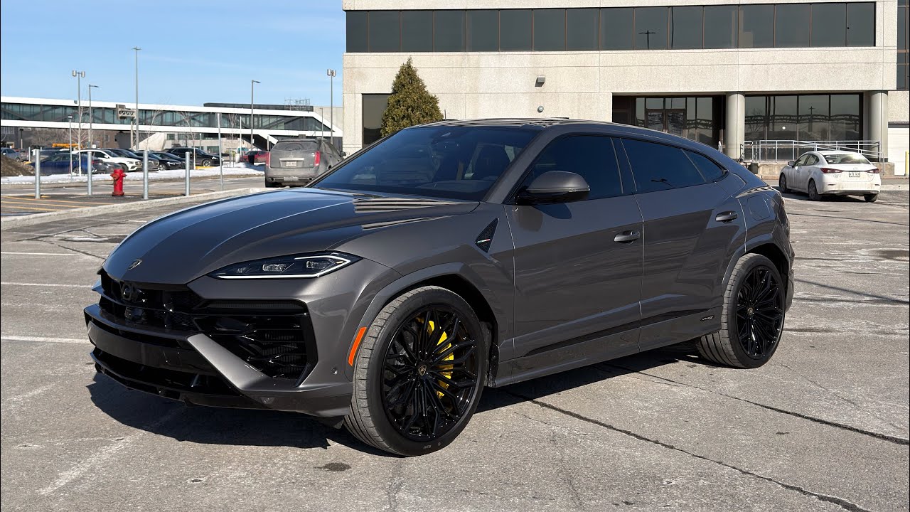 2026 Lamborghini Urus SE - Walk-around + Revs in 4k