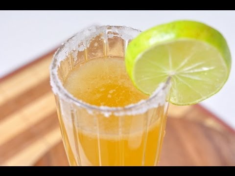 วีดีโอ: วิธีทำเครื่องดื่มน้ำผึ้ง
