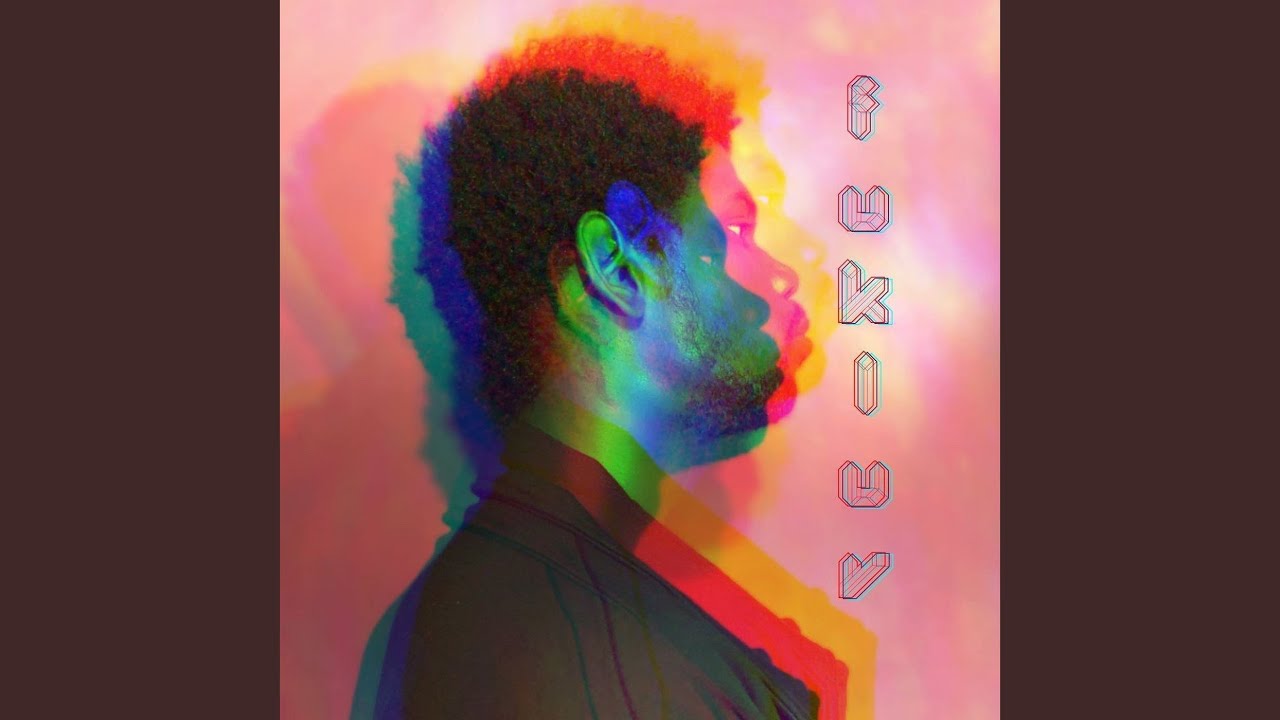 Assista a FUK LUV no YouTube Assista a FUK LUV no YouTube