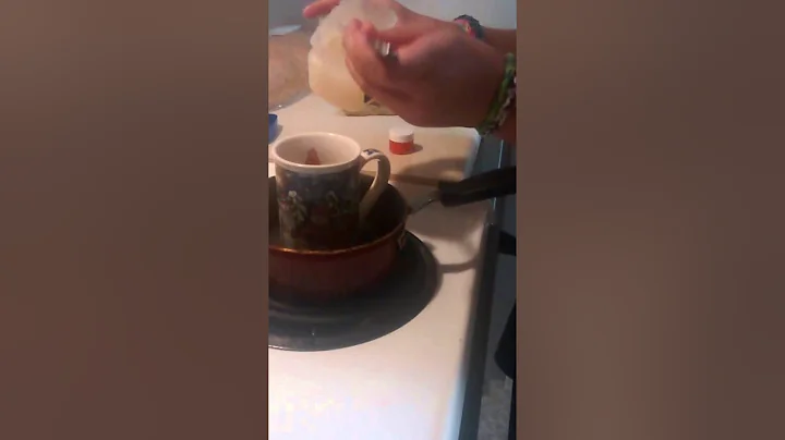 How to make crayon lip balm