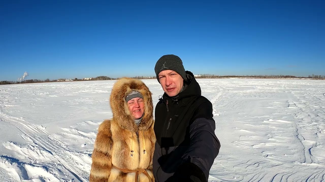 сезон26 серия4 Дача в лесу у озера  Когтеточка своими руками, котлеты в чугунной сковороде, грибница