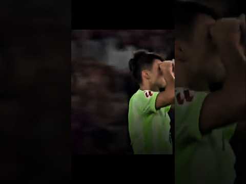 ولعبت بيه أنت لعب حطيتها بلتسعين