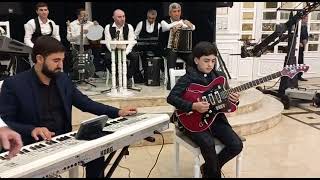 Revan Nofeloğlu möhteşem bir ifa🎸 Resimi