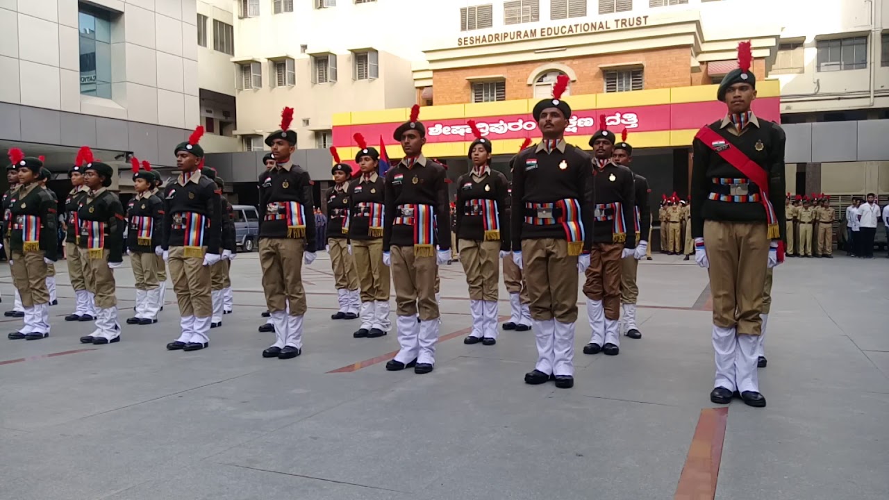 SESHADRIPURAM INSTITUTE OF COMMERCE AND MANAGEMENT KARVAI DRILL ON INDEPENDENCE DAY 2016