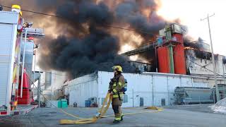 Raw video: Three-alarm fire in southeast Calgary